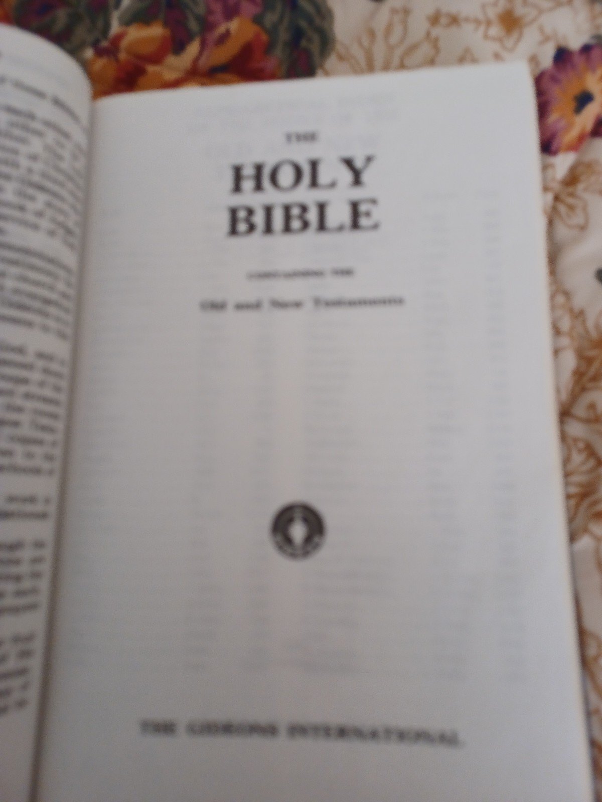 Seven holy bible FUi4r7pR6