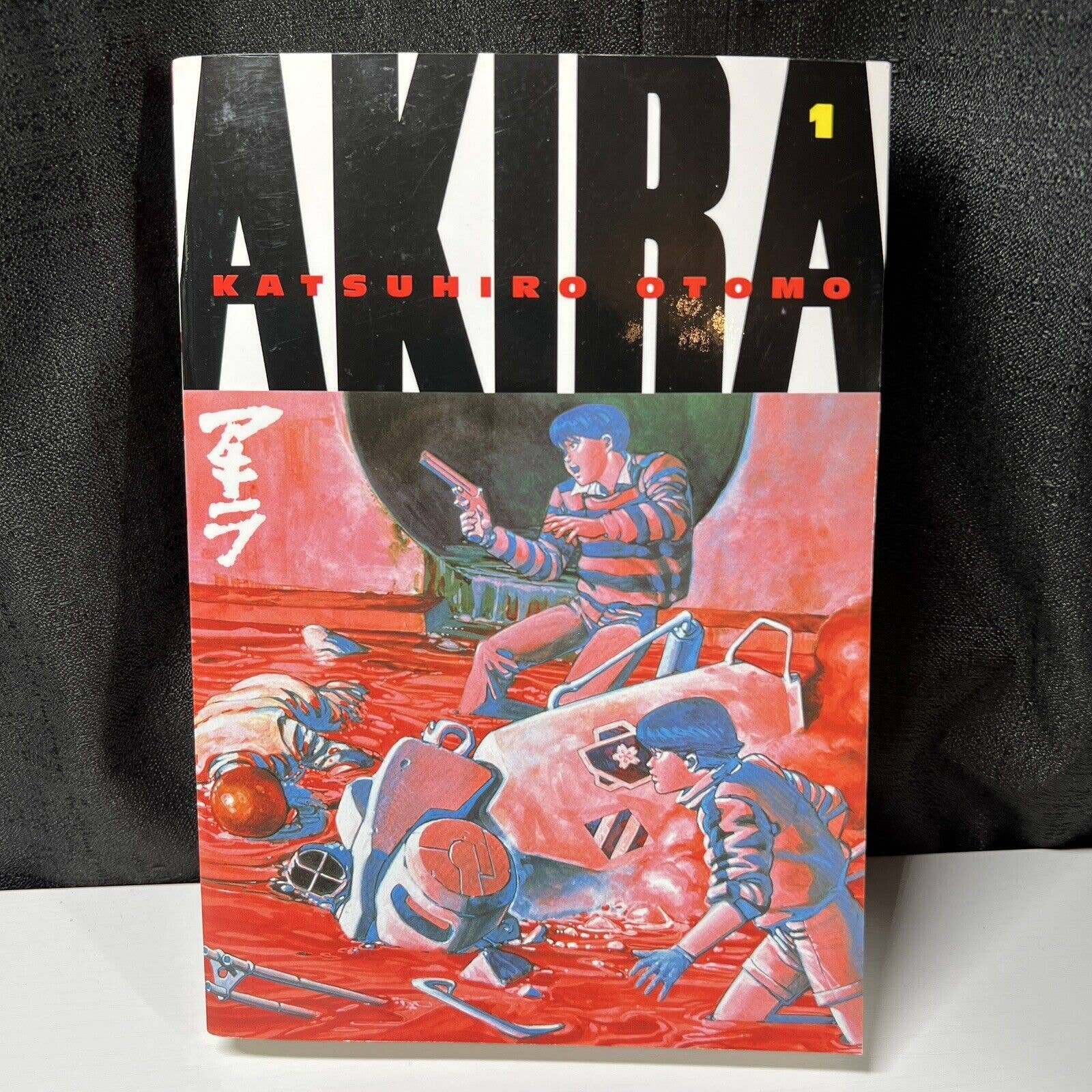Akira Volume 1 (Kodansha USA, 2009) - Trade Paperback - Katsuhiro Otomo ffq9CBXd2