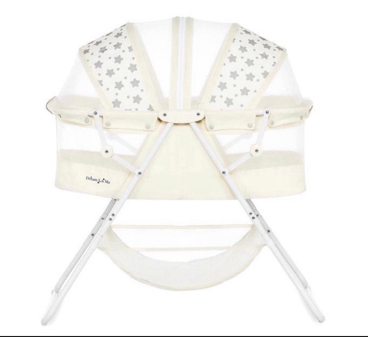 Dream On Me Karley Bassinet In French White  Open box item box is damaged   INVE afZCp0R4m