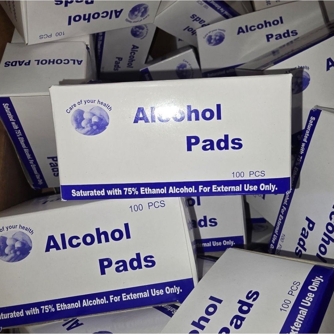 Alcohol pads 4 boxes of 100 pads aCe7yiBbB