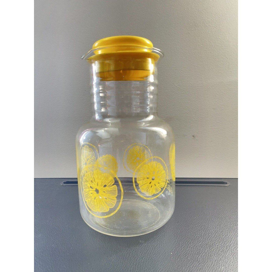 Vintage PYREX Corning Glass Juice Carafe Pitcher Lemons 1.5 QT 1.5 L 3515 w Lid ekaF378O8