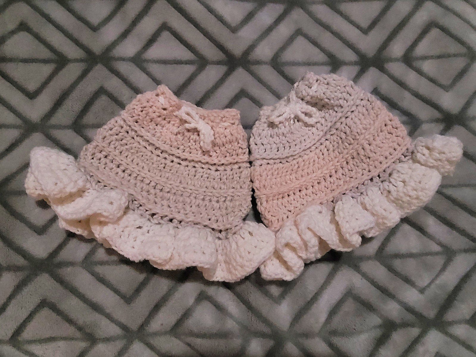 Crocheted frilly legwarmers handmade 25reHZ0yD