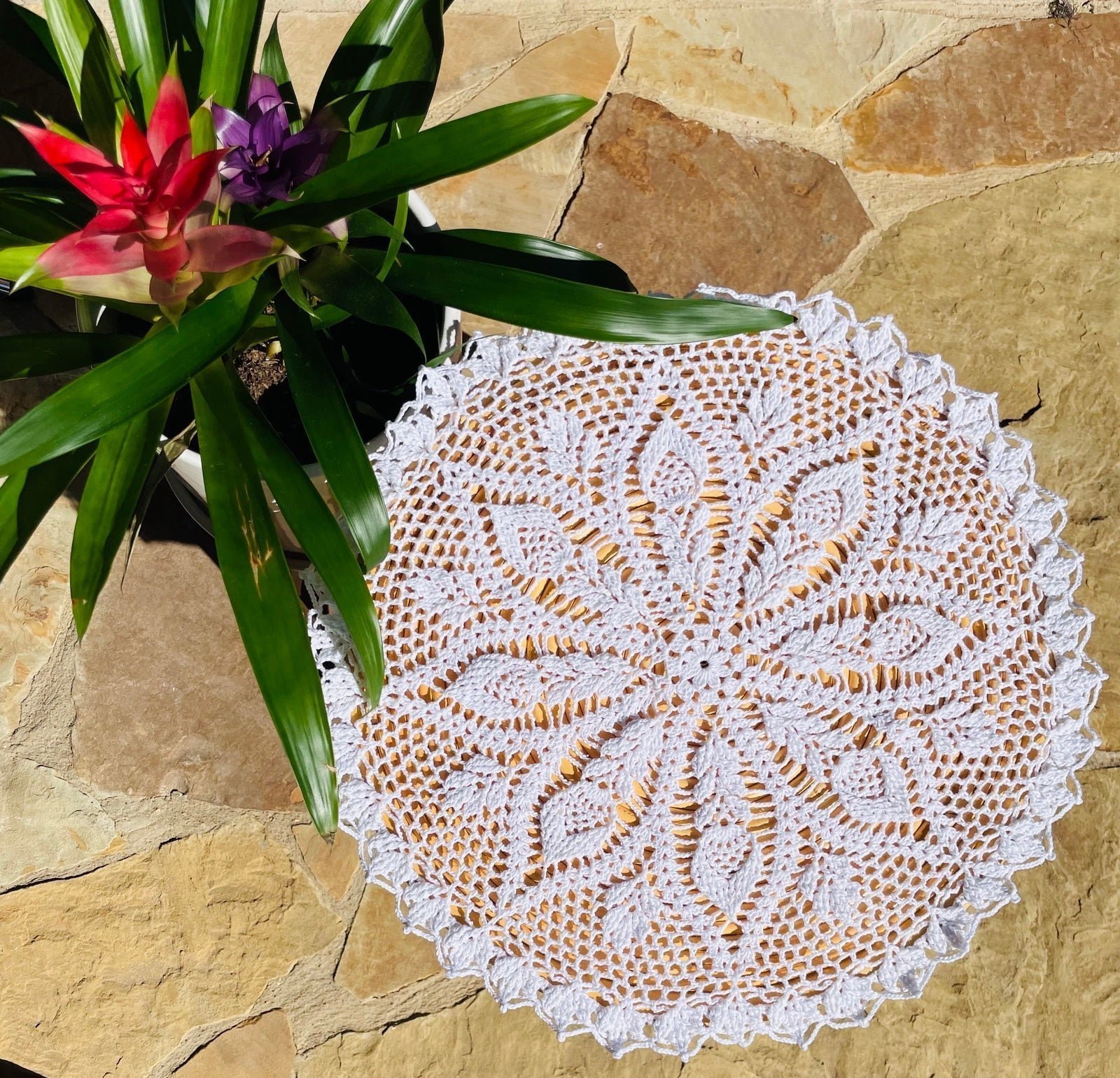 New Handmade crochet large mandala table cloth white ro