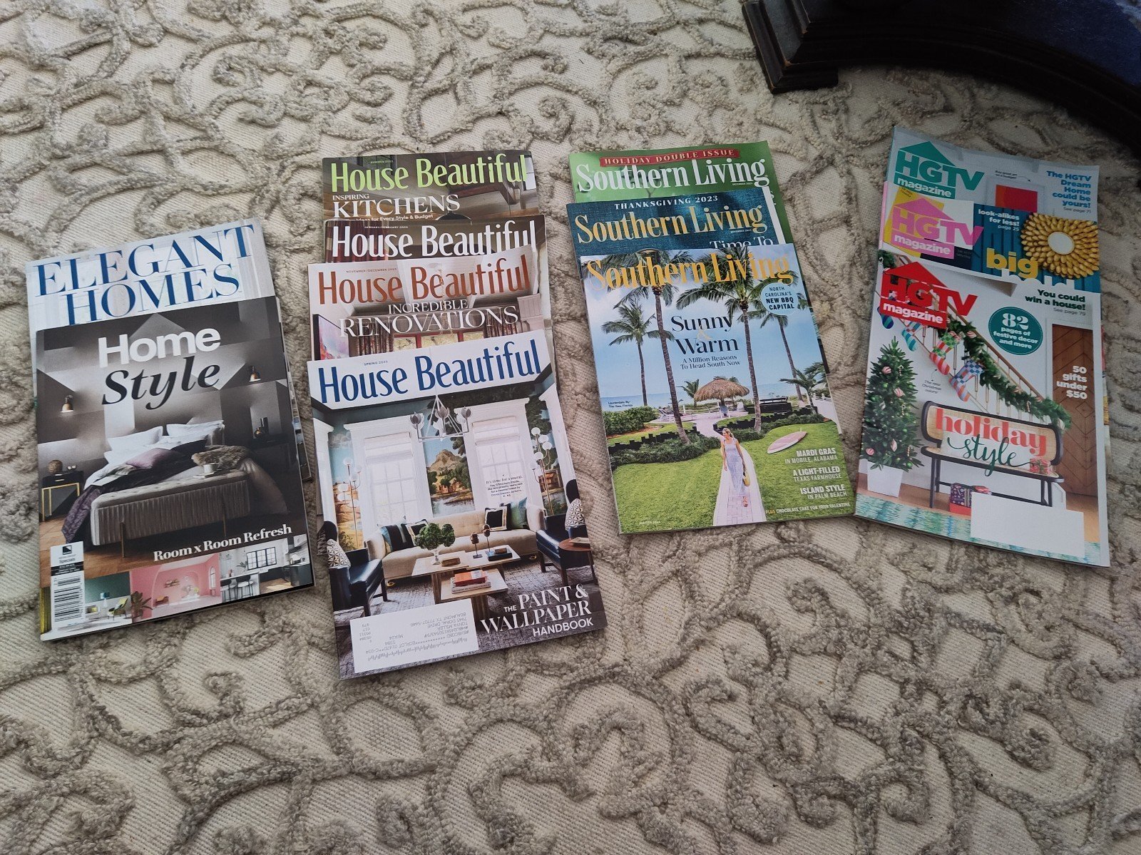 Lot Of 13 Home Magazines HGTV,  House Beautiful, Southe