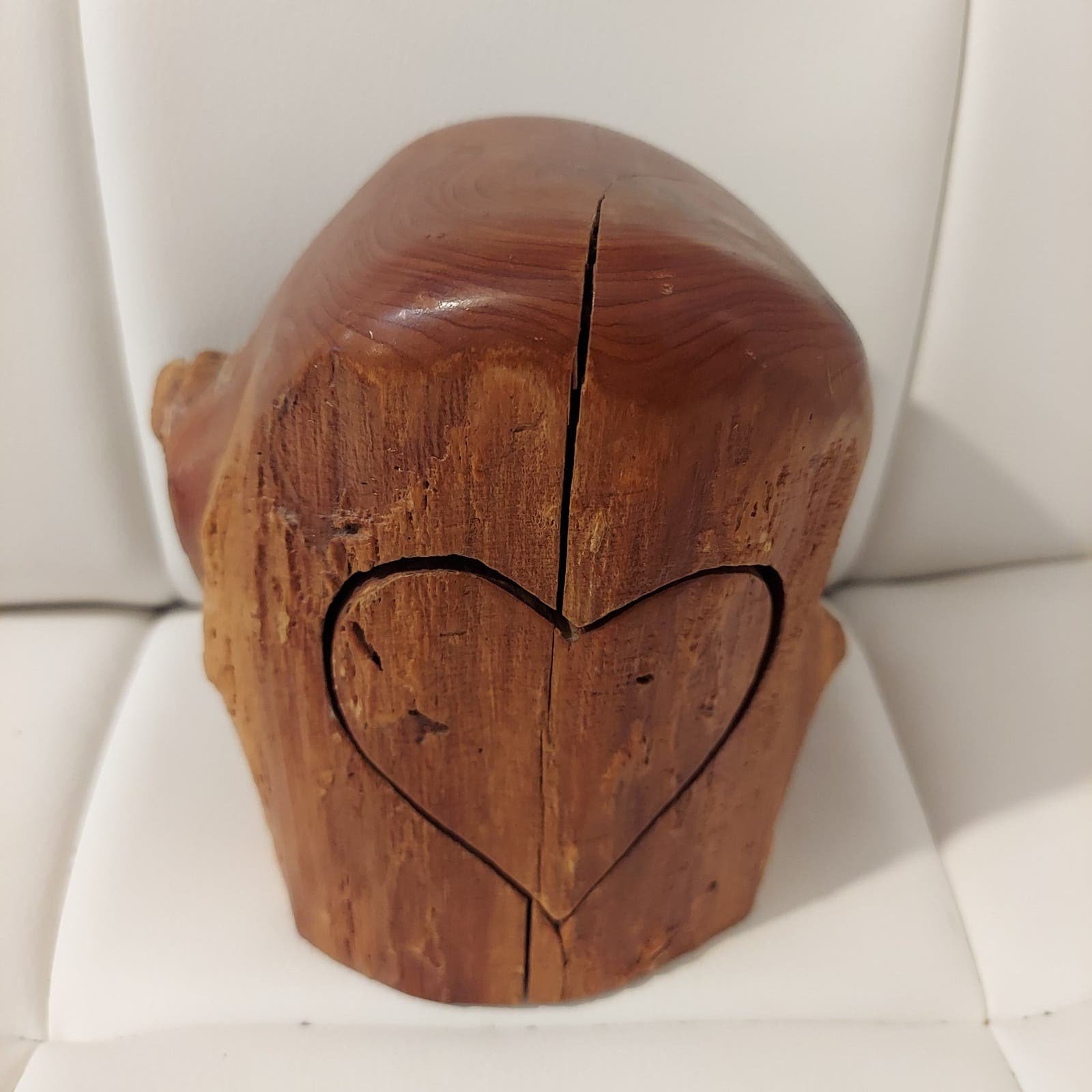 Vintage Signed Richard Rothford Hand Carved Wooden Interlocking Heart in Stump cyxd9SNhV
