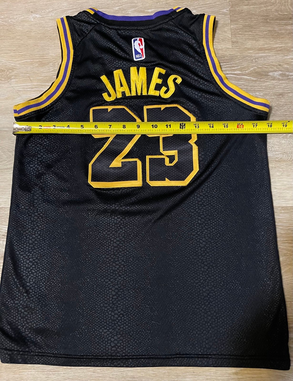 LeBron James LA Lakers Nike Swingman Jersey Stitched Letters #23 Youth Med fSpbJqH8g