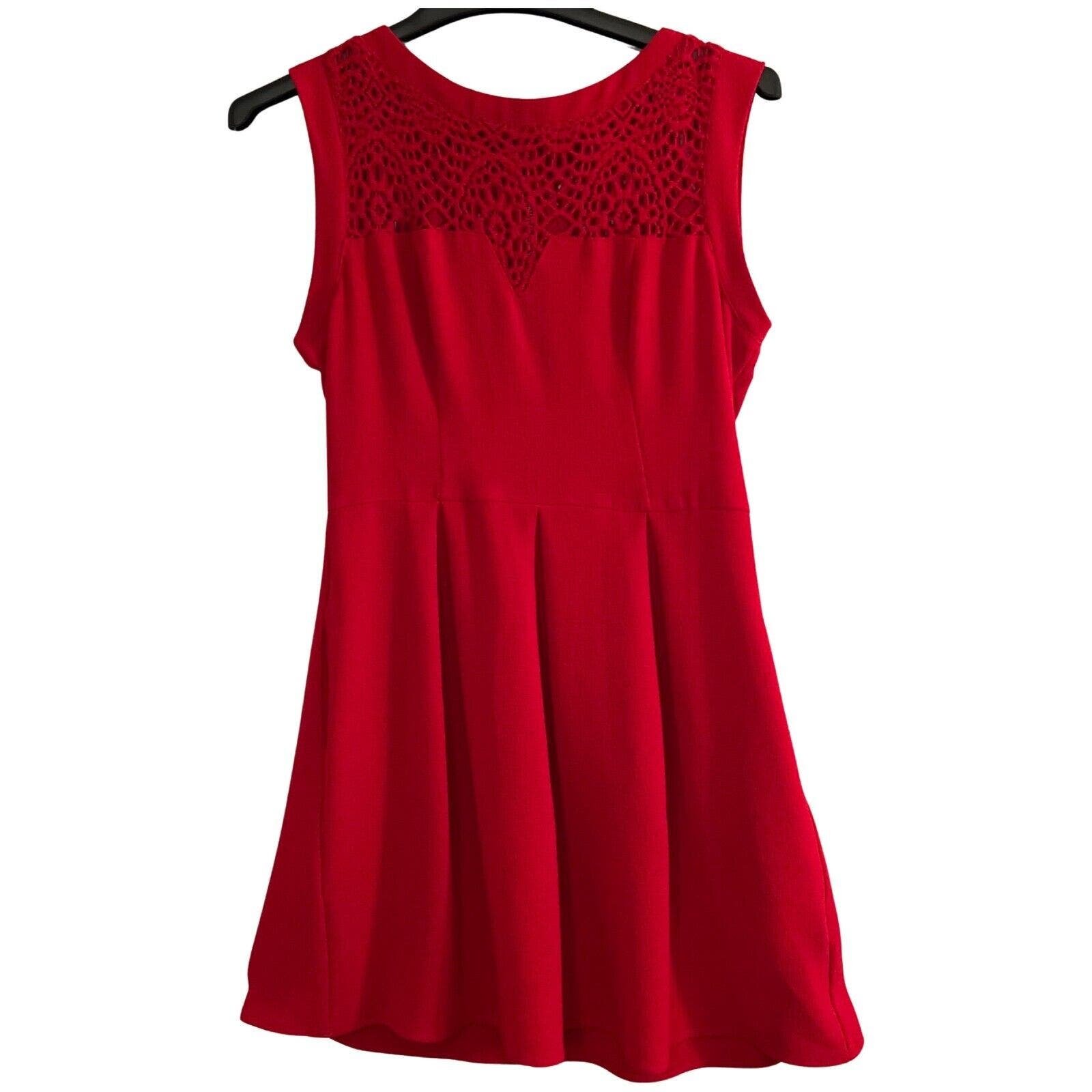 NWT SPEECHLESS Red Sleeveless Lace Bodice Fit and Flare