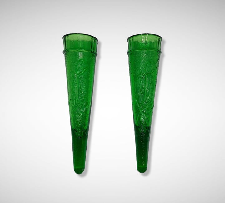 2 GREEN DEPRESSION STYLE GLASS BIRD BUD VASE WALL POCKETS, Vintage Art Deco Vase EKa6D7lmG