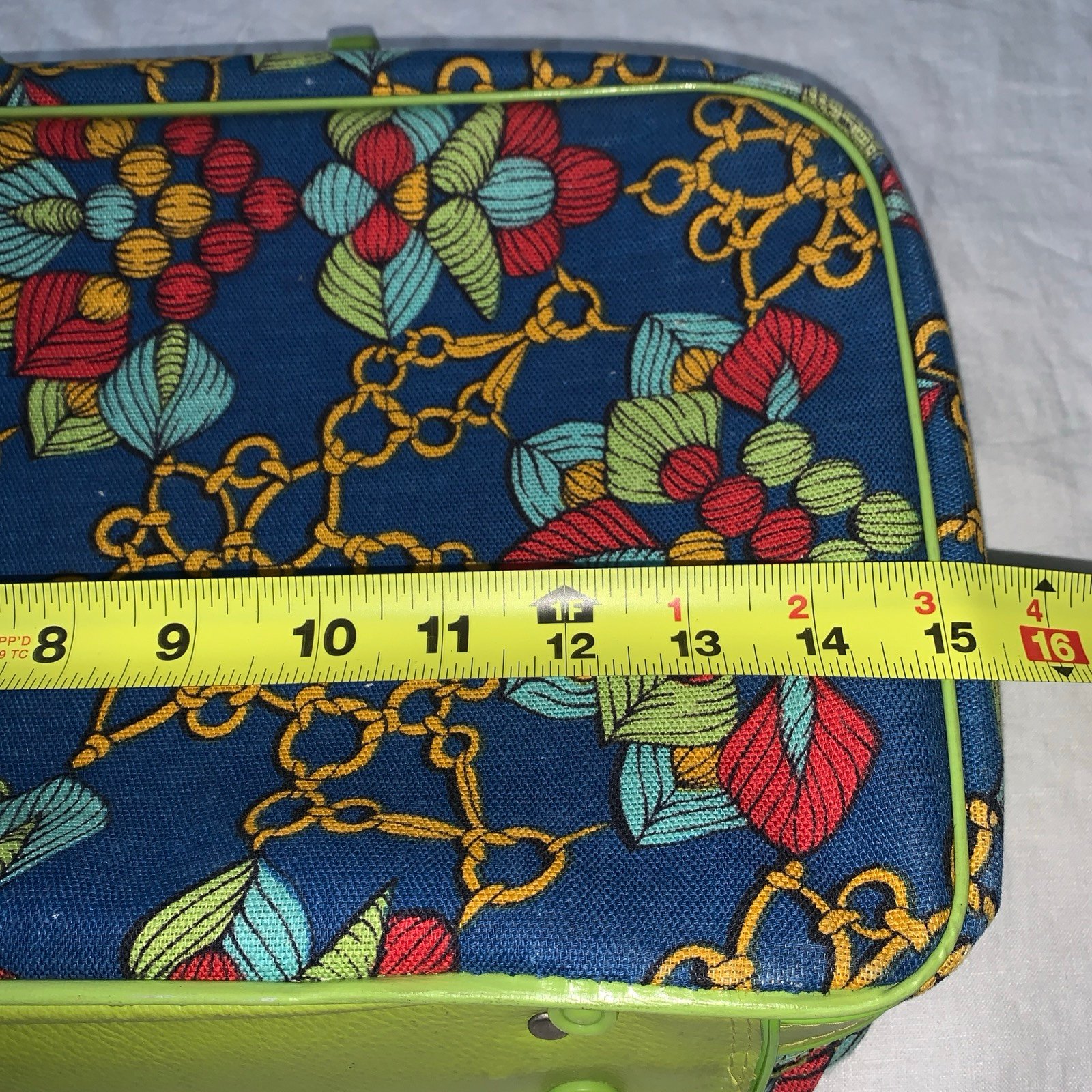 Penguin Travelers Cloth Suitcase with Lock Mod Japan Collectible Decor Vintage F4c8T2vzp