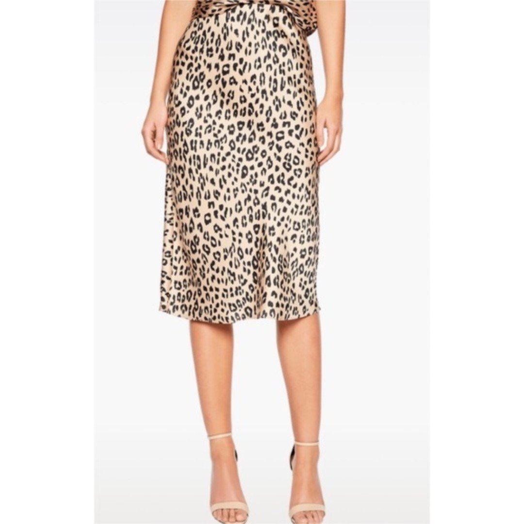 New Bardot Mayah satin leopard print midi skirt Size 10