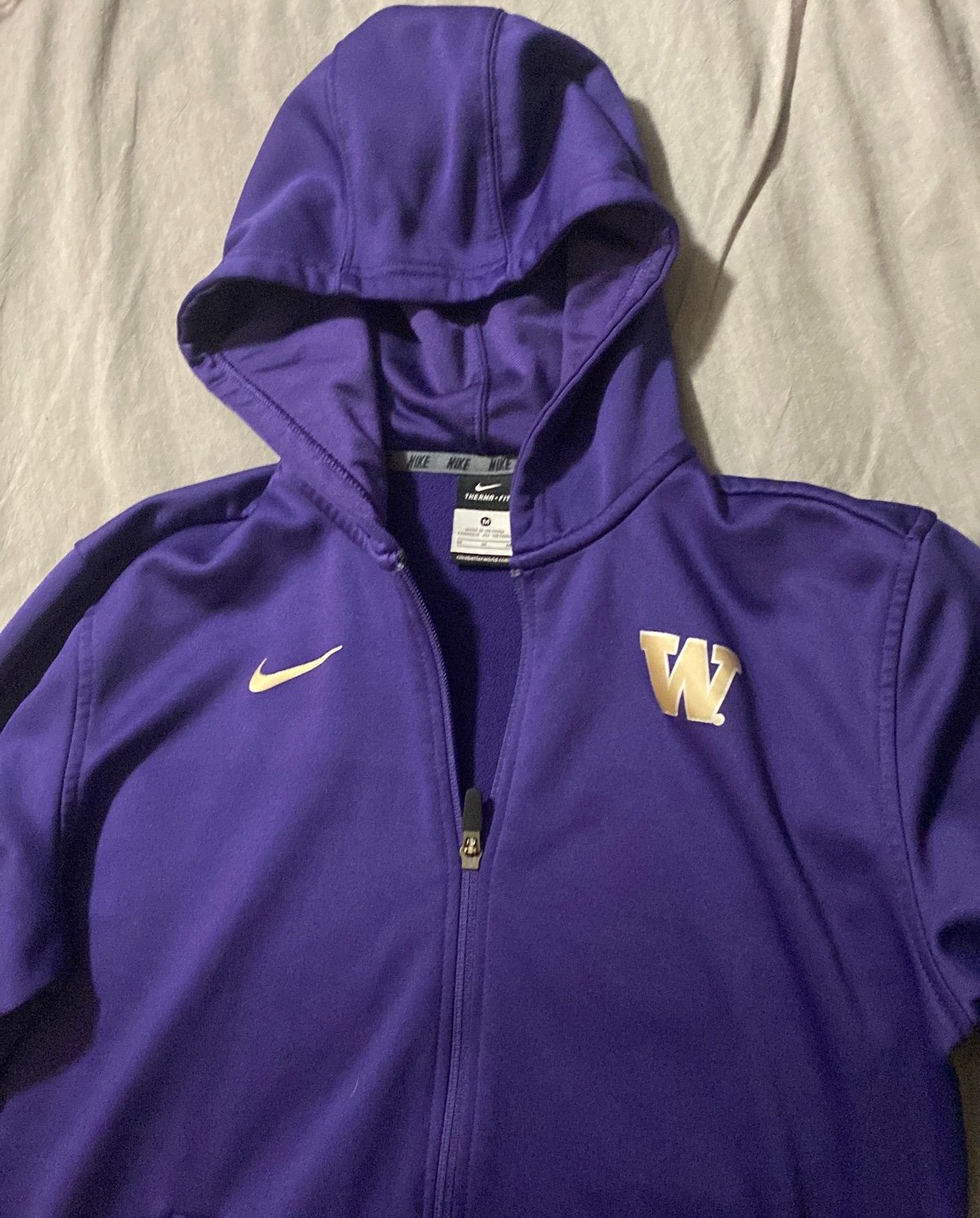 Nike University Of Washington Hooded Zippered Jacket Me