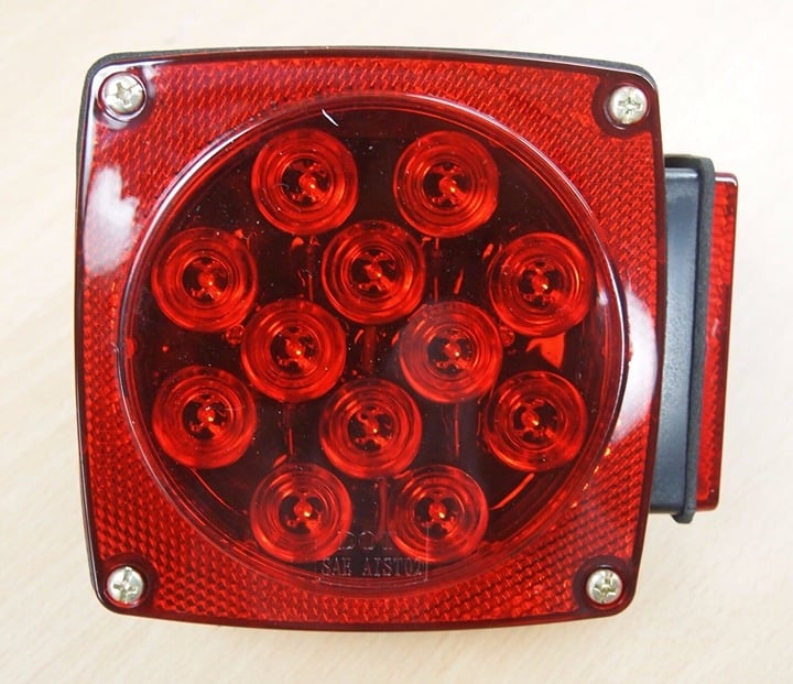 12V LED Submersible Trailer Tail Light Replacement Righ