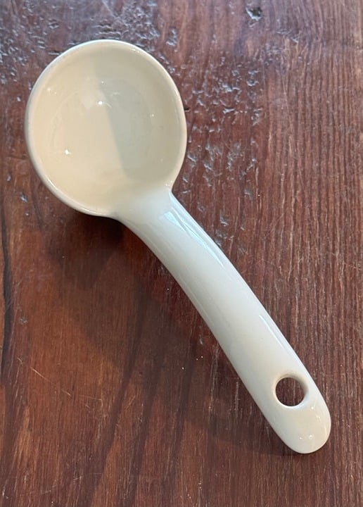 Vintage White Ironstone GRAVY Ladle Spoon Unmarked Stoneware GI9gy63A5
