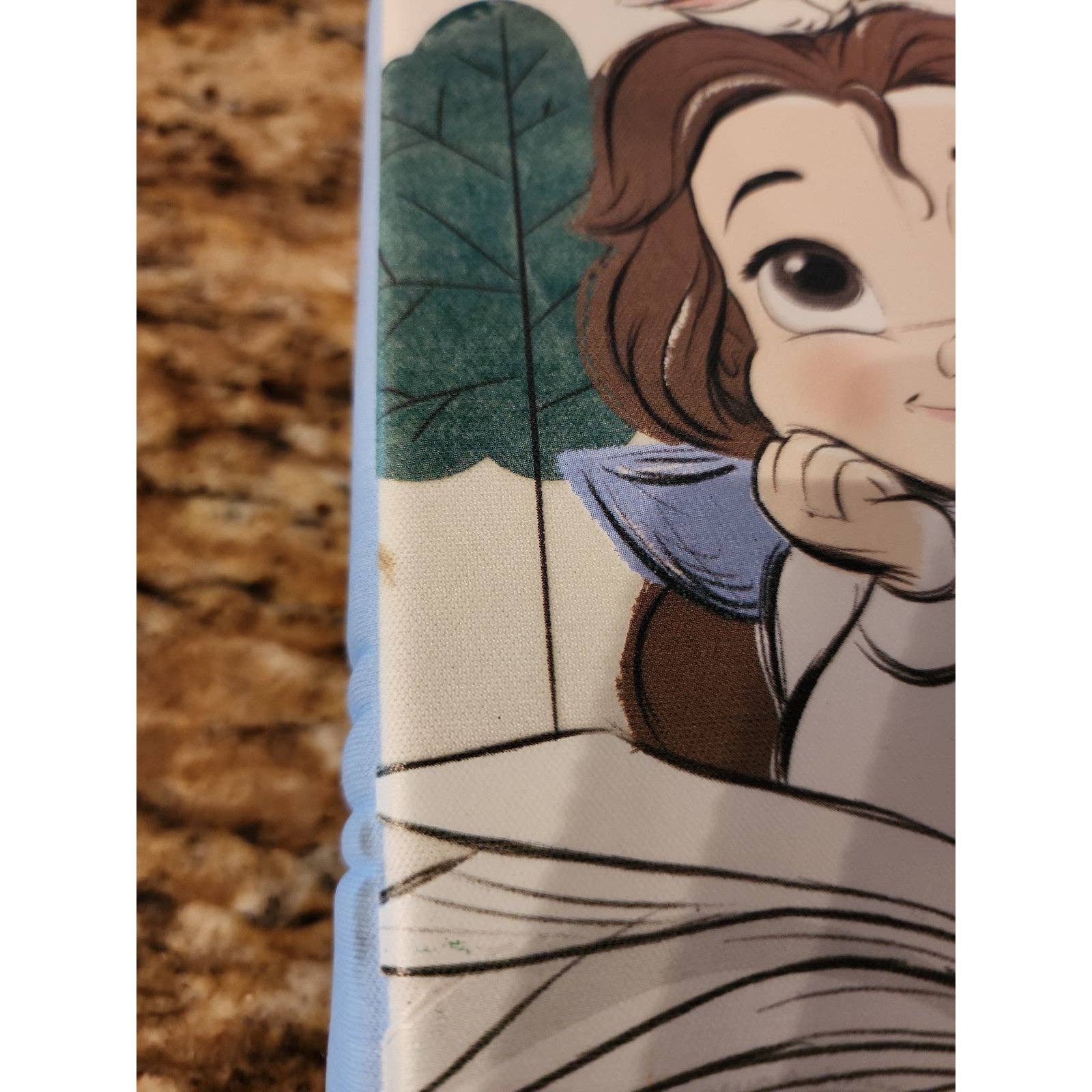 Disney Belle Beauty and the Beast Zip-Up Stationery Art Kit 7vhhlanv9