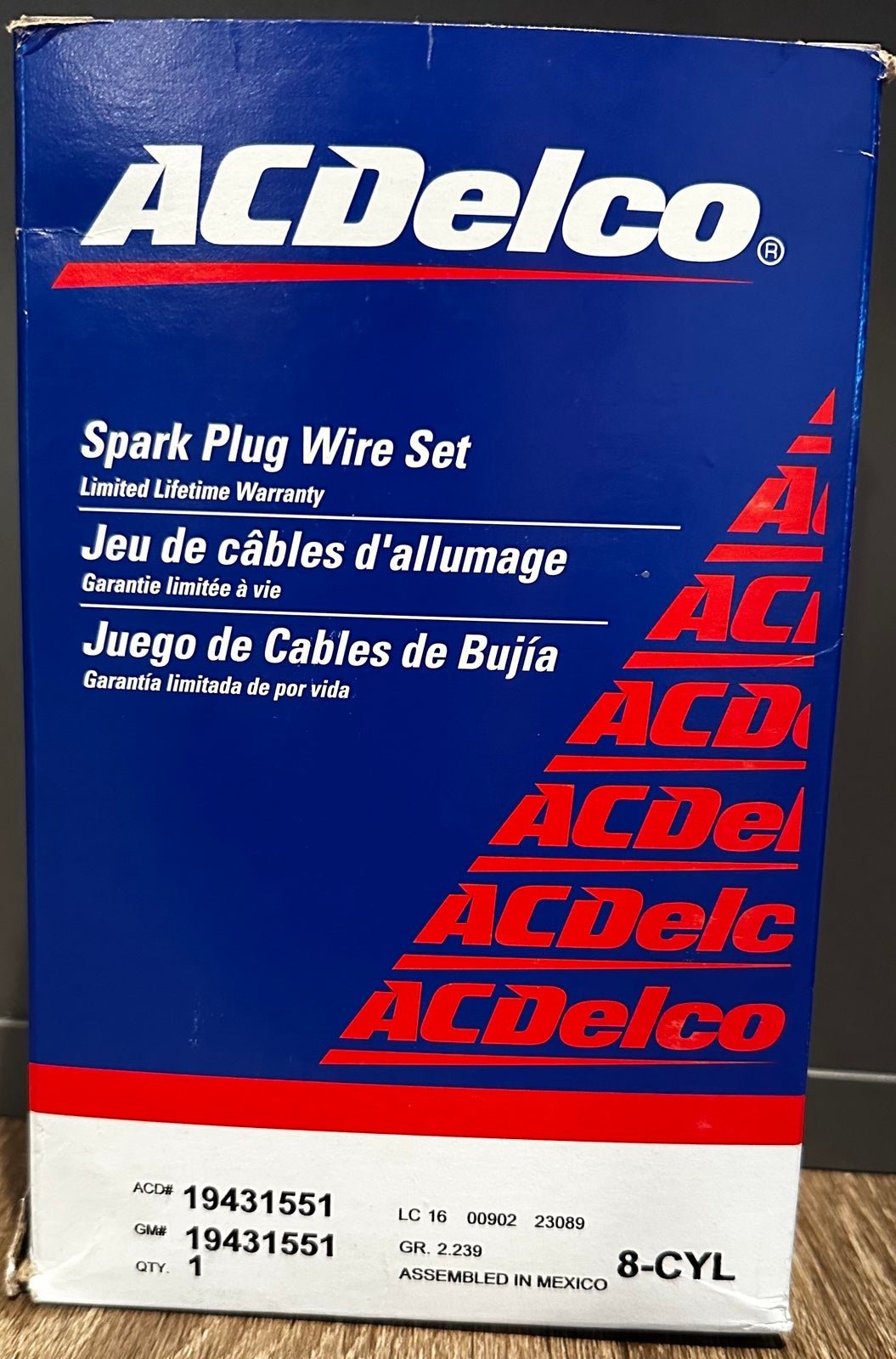 New ACDelco spark plug wire set BnVfB9GMB