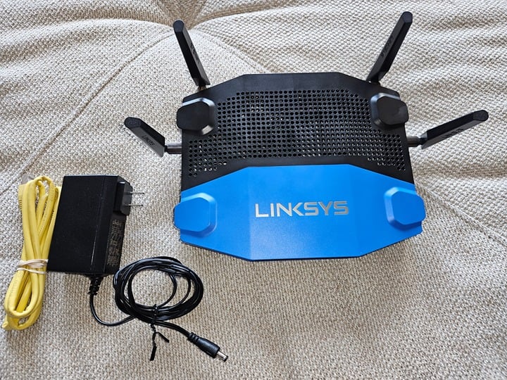 Linksys WRT3200ACM Wi-Fi Router BudHD5qGu