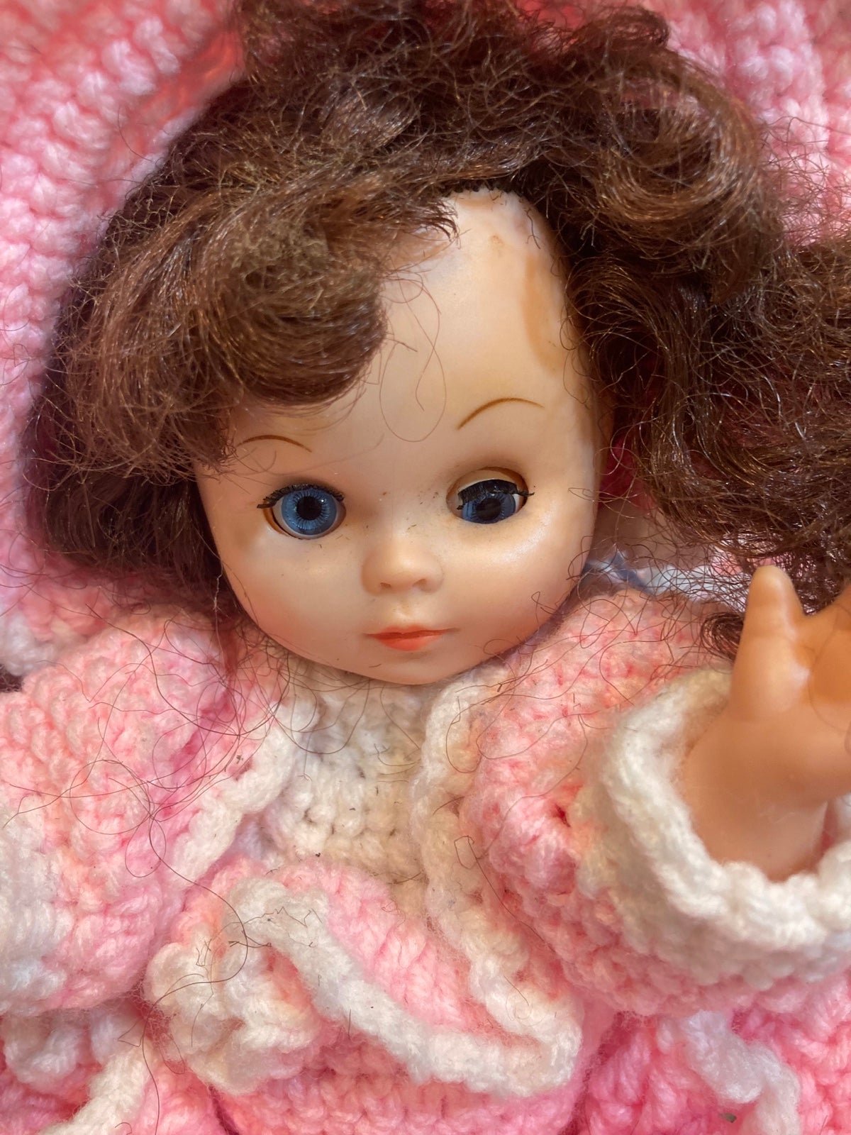 Vintage Hand Sewn Doll   It’s time for another girl to own this gDH8epqe8