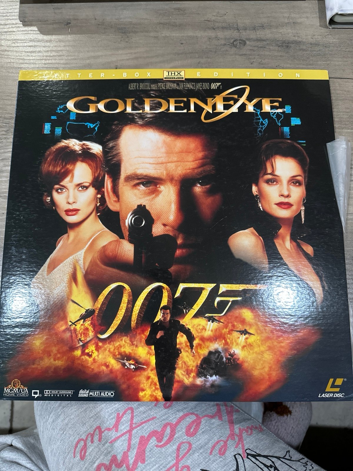 Laserdisc - Golden Eye 2cFEP1jkr