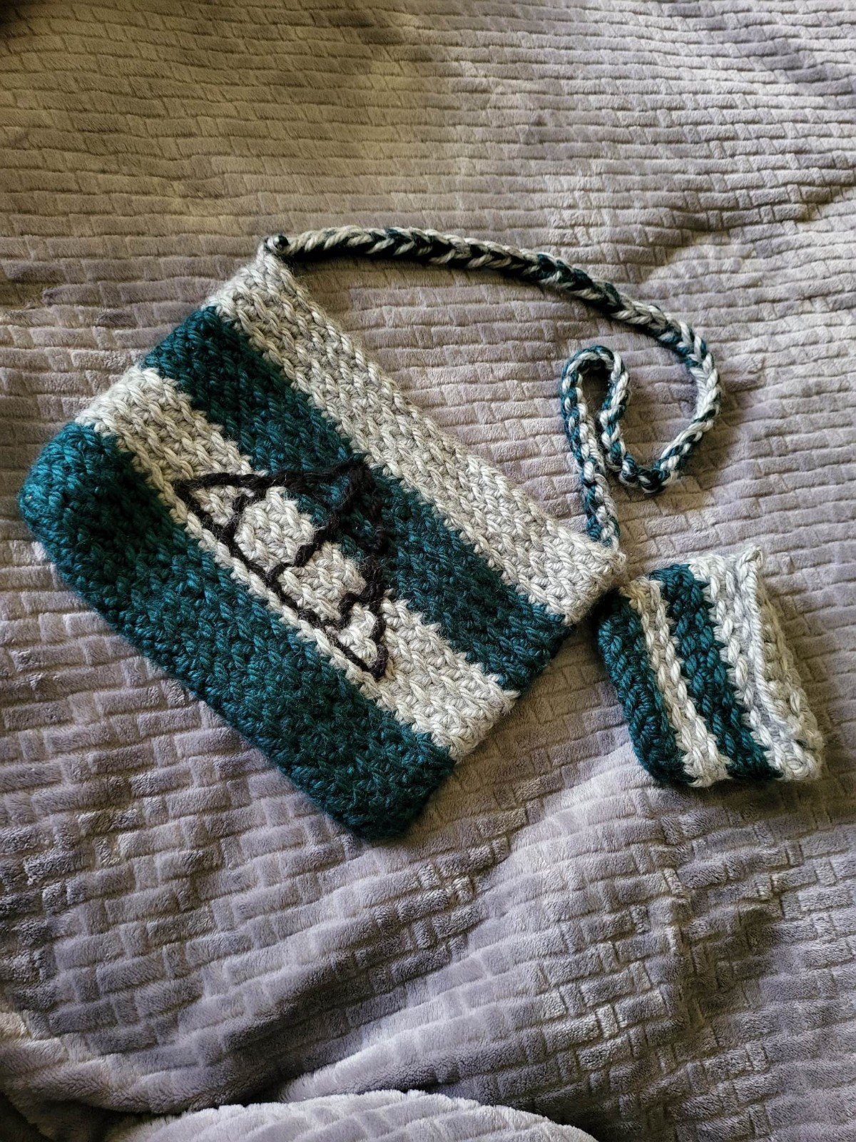 Harry Potter Deathly Hallows Slytherin Crochet Bag and 