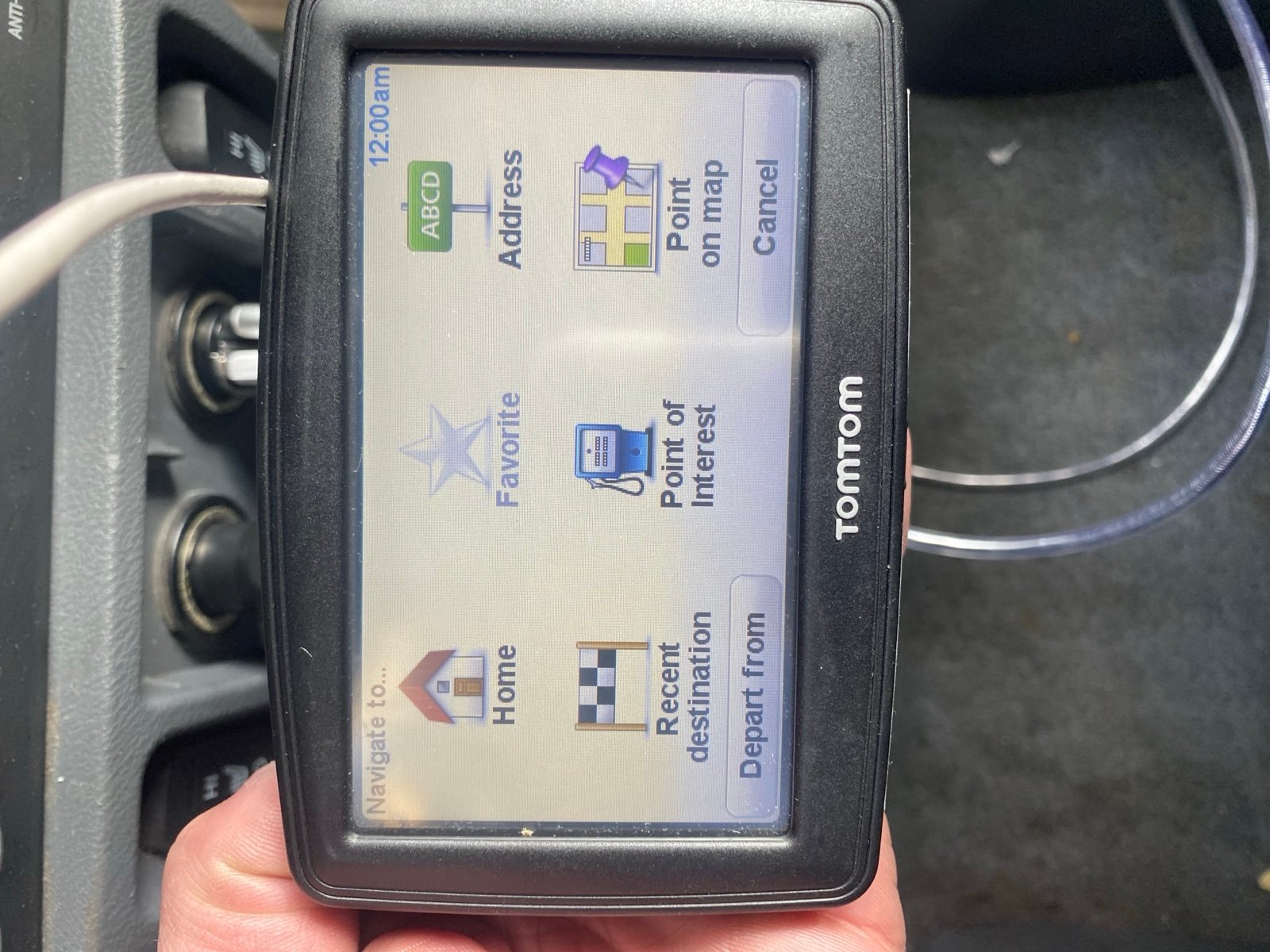 Tom Tom Navigation System W/car charger 5SRfM6A4E