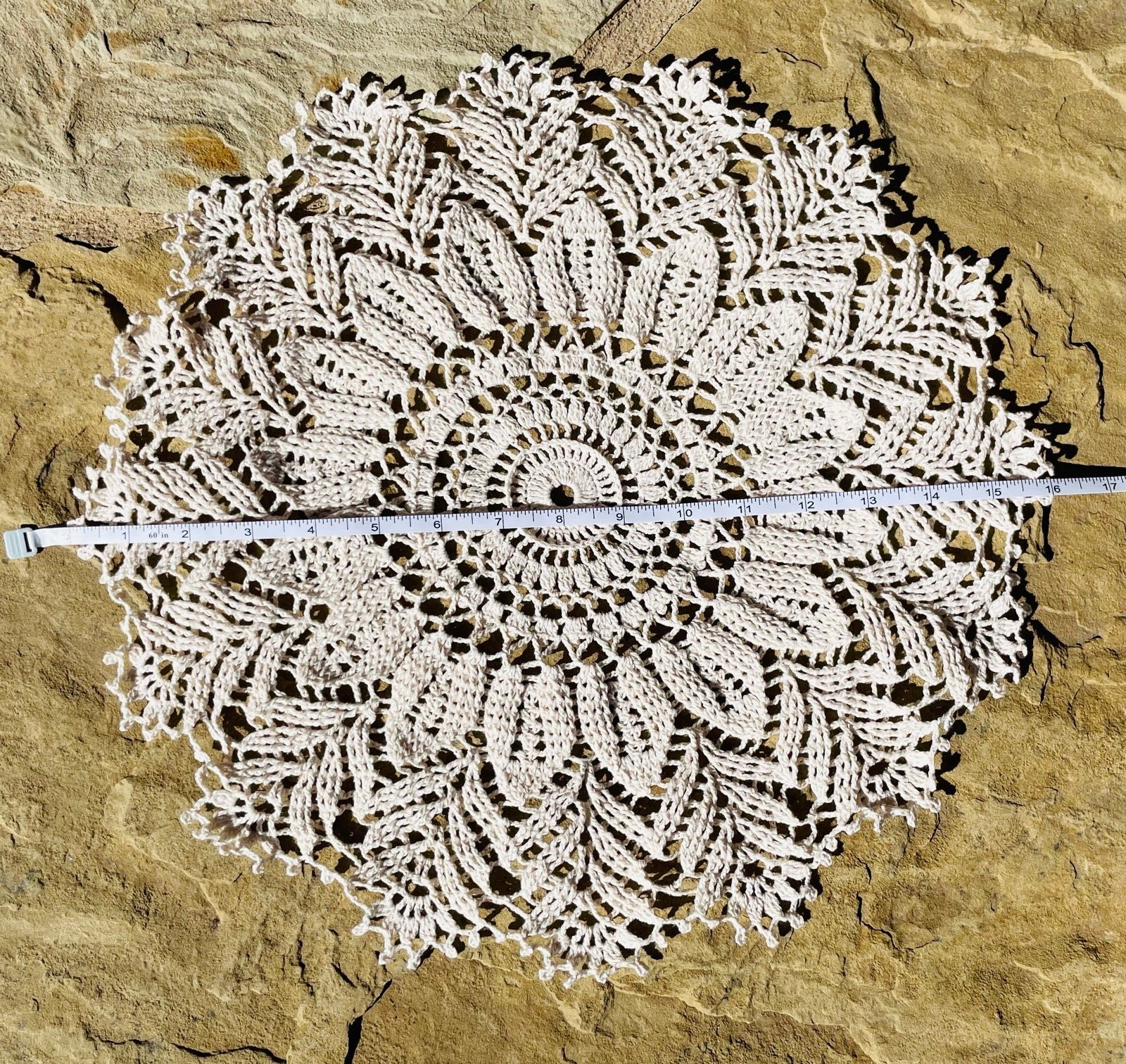 New Datura luxury crochet round beige table cover  16” 4HbTsr0UP