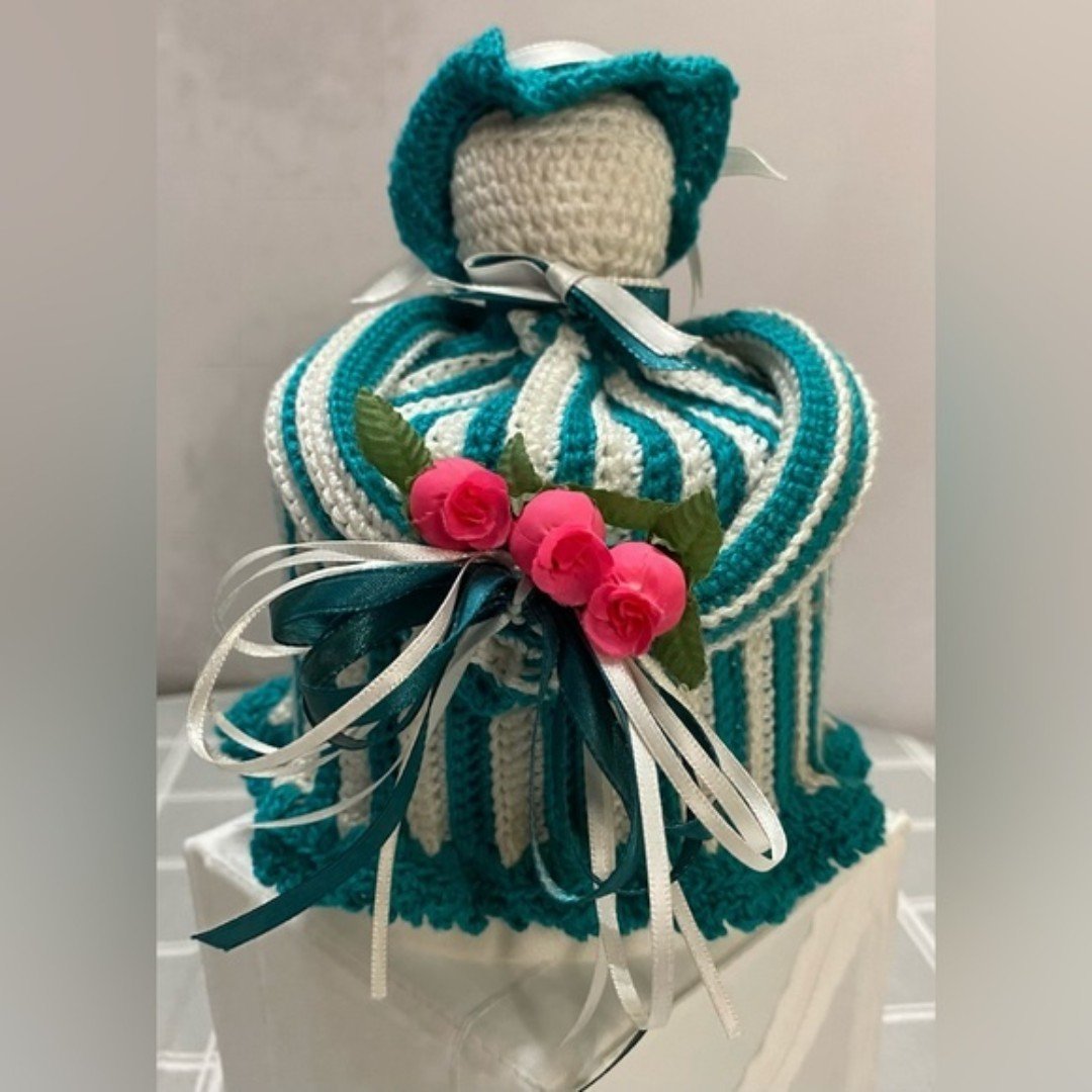 Vintage Kitschy Crocheted Angel Teal White Toilet Paper