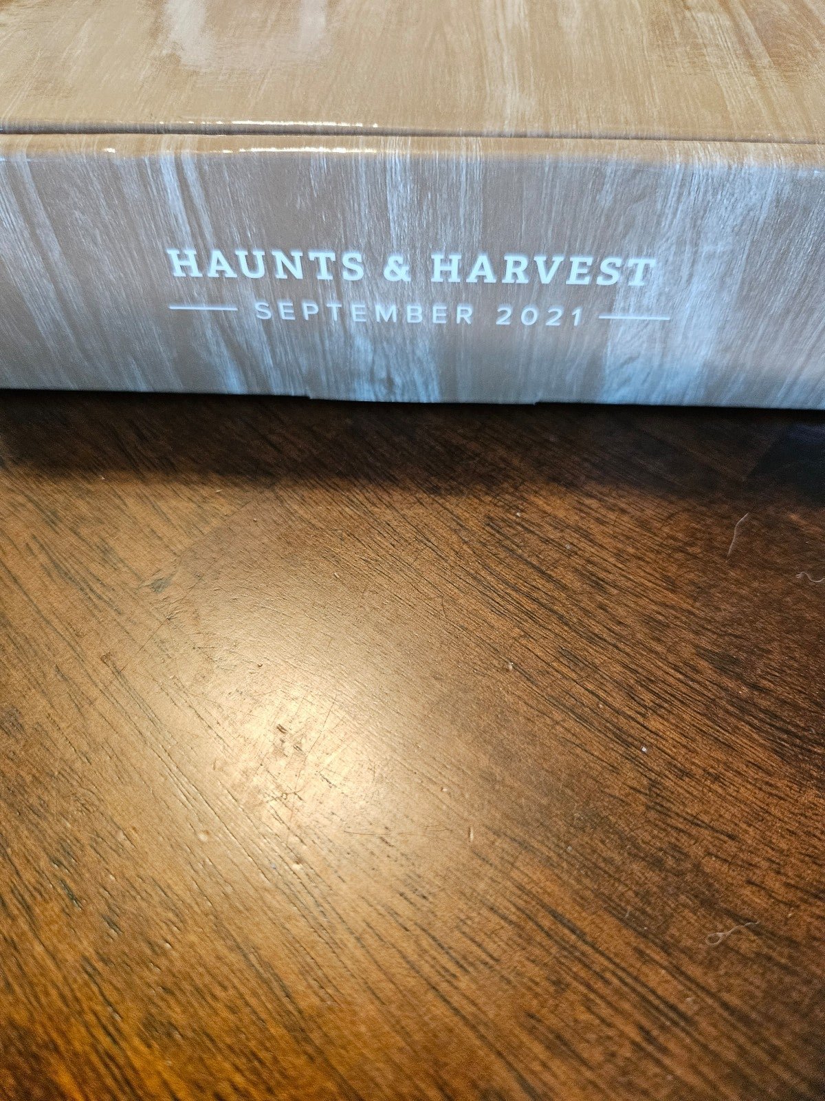 Sept 2021 Haunts & Harvest paper pumpkin Cho6jxLI9