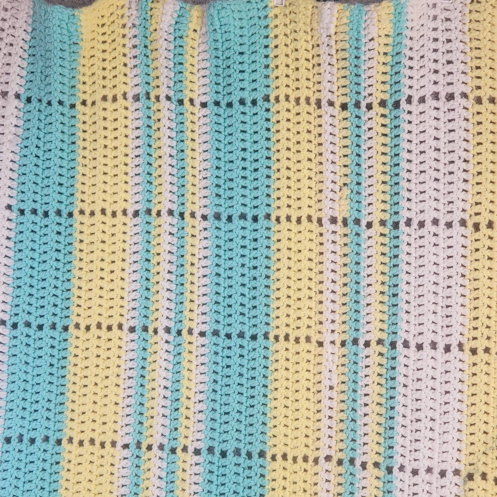 Vintage Handmade Knitted Afghan Throw Blanket 72