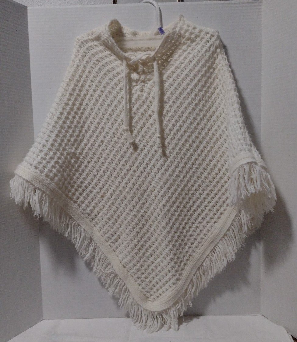 Vintage off white color Poncho FGbI7yiVy
