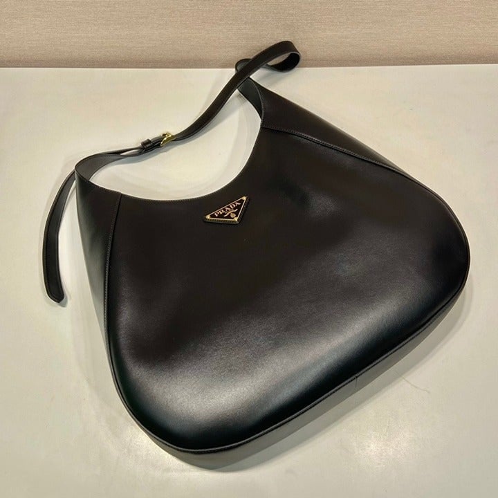 Black Soft leather Bag 14eS213fG