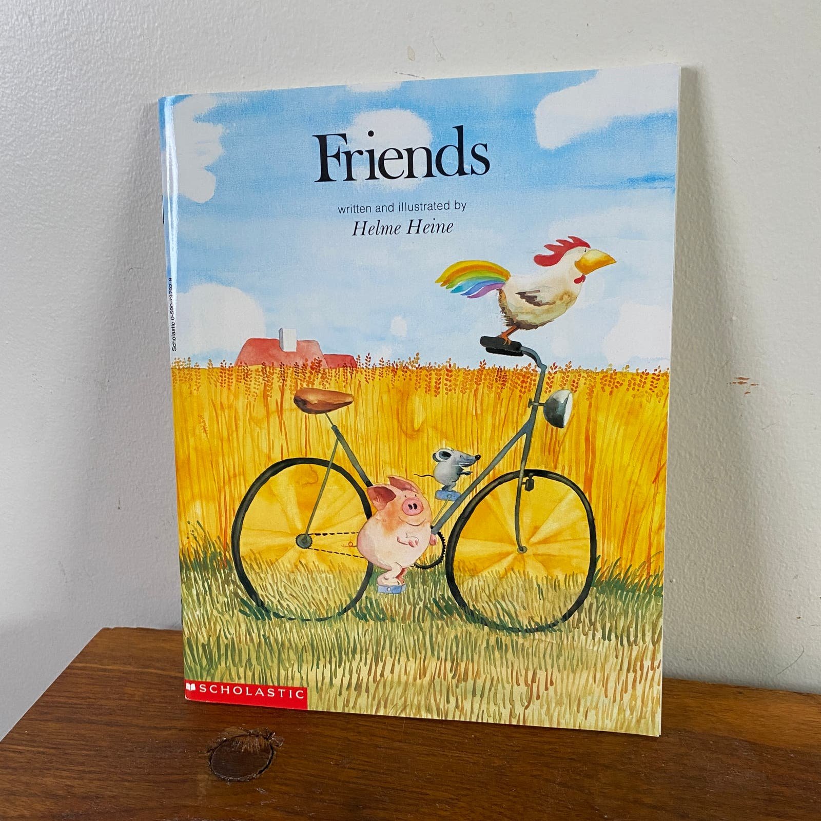 Vintage 1996 Friends Paperback Book DZiTuUiU2