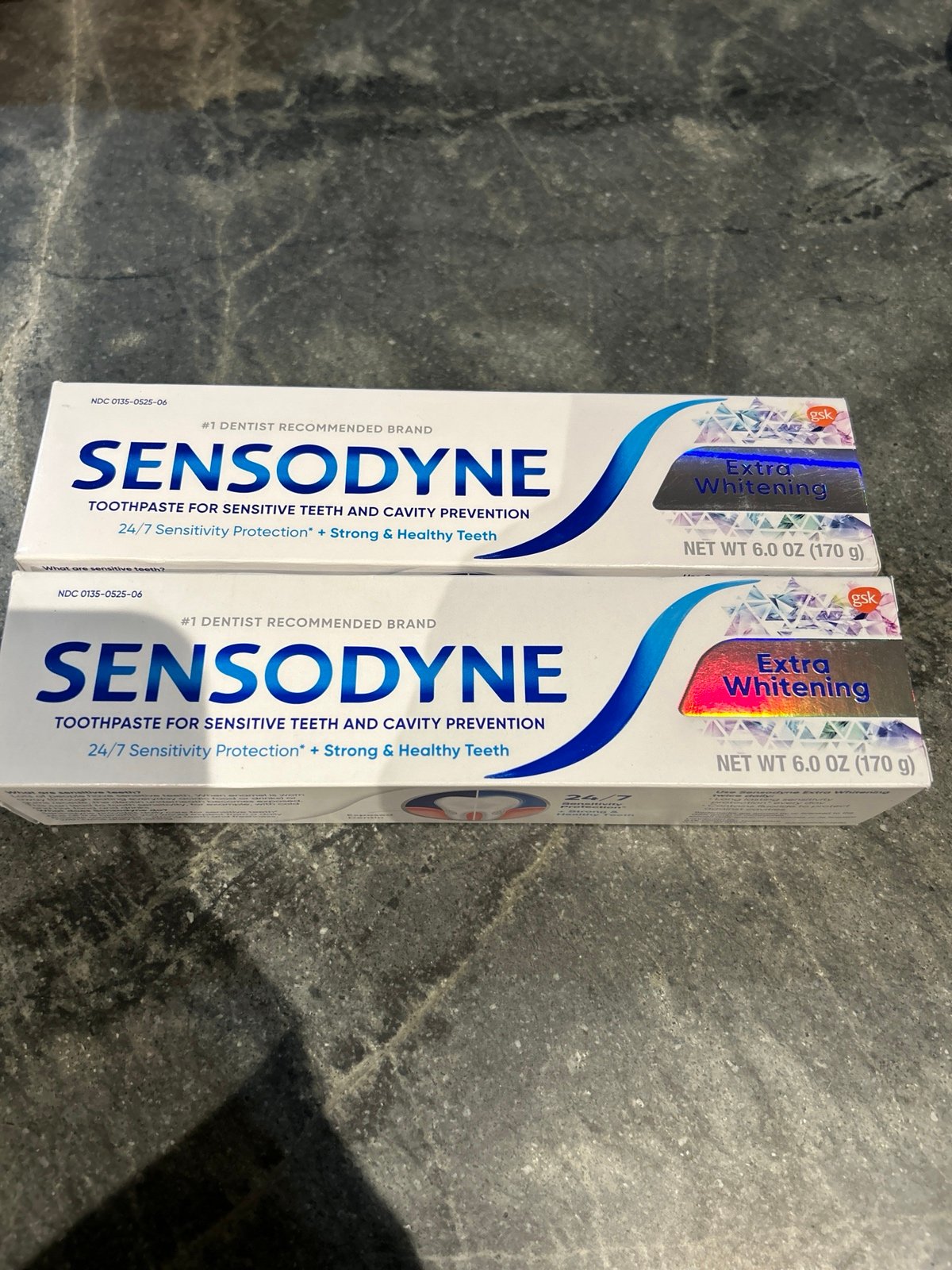 Sensodyne 2 boxes extra whitening toothpaste AX2Jc4E18