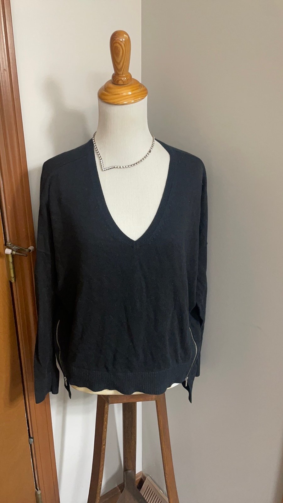 Express v neck black sweater with zip accents dolman sl