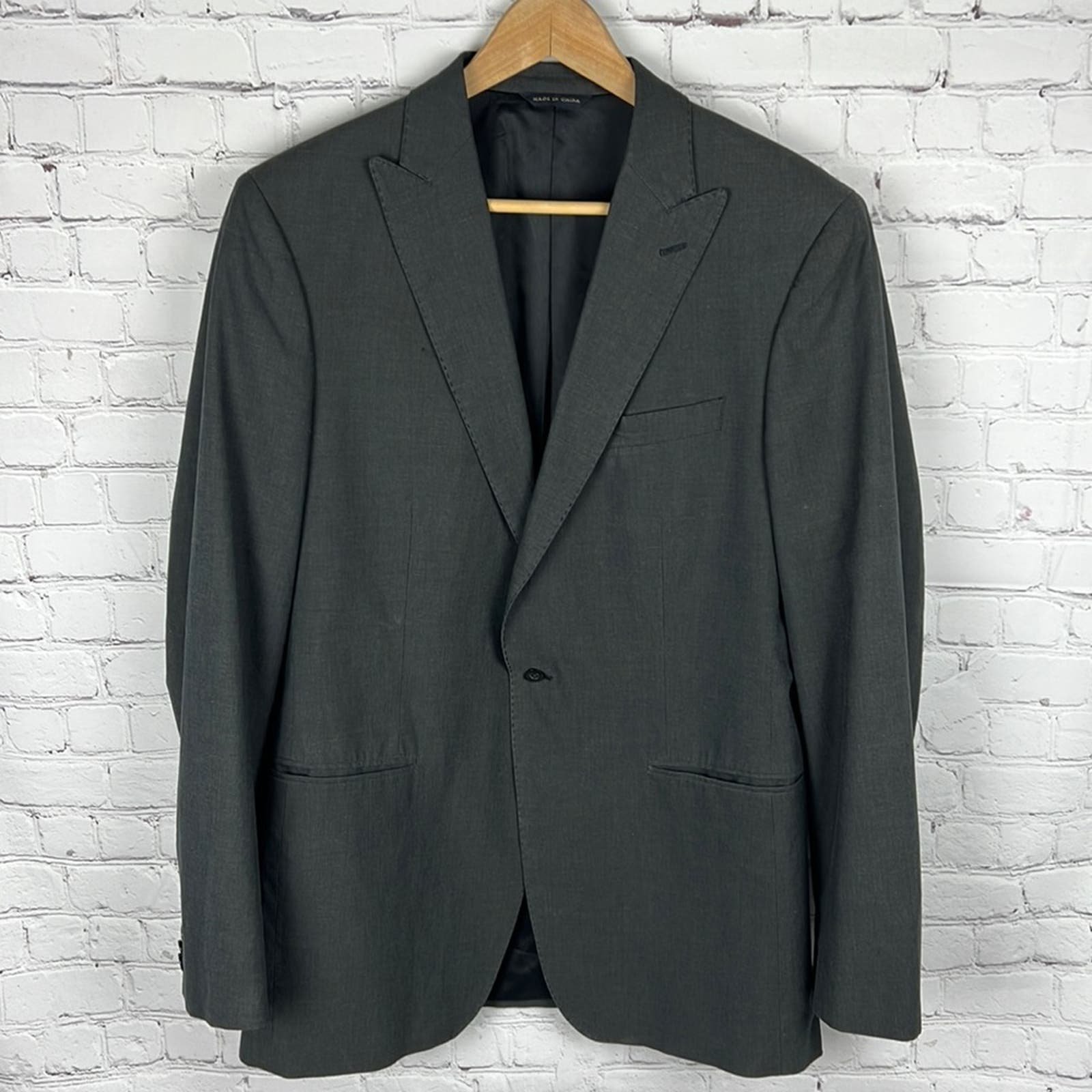 Banana Republic | Men’s Suit Jacket | Dark Gray | Tailored Fit | Size 40R edbOGpk49