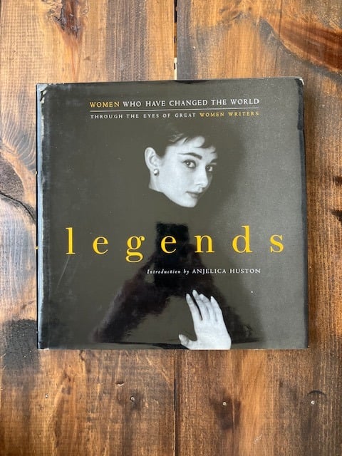 Legends: Women Who Changed the World Through the Eyes of Great Women Writers At0qNYTkw