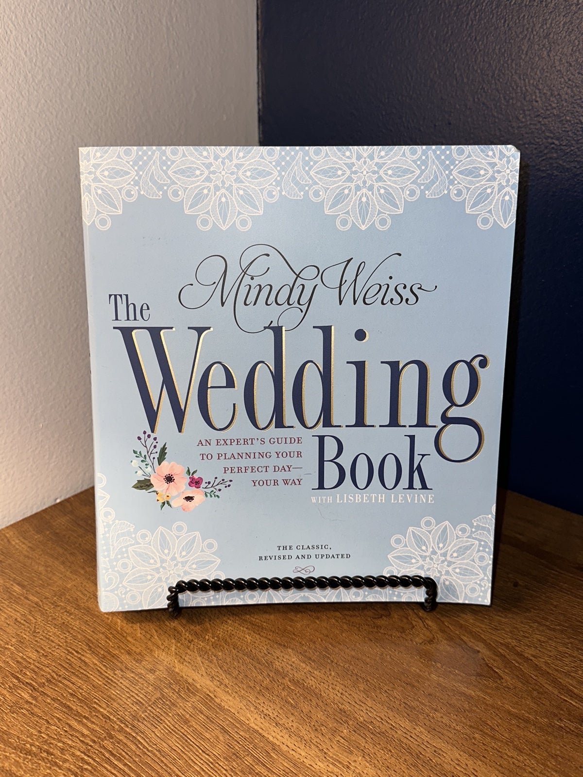 The Wedding Book- An Expects Guide to Planning foqfmEIqG