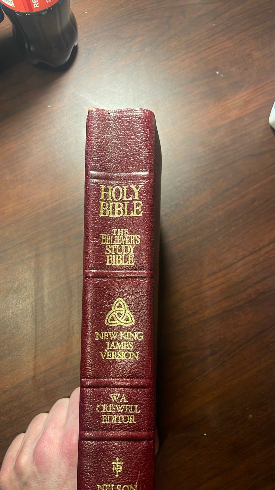 Holy Bible new King James version Criswell AgqZVHTsP