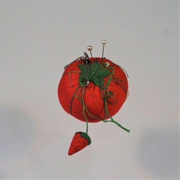 Vintage Pin Cushion Small Tomato w Strawberry Red Green