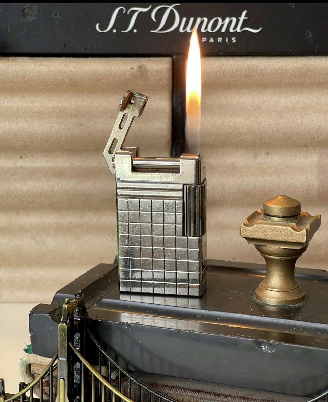 St DuPont lighter silver rare hammer arm working cond e