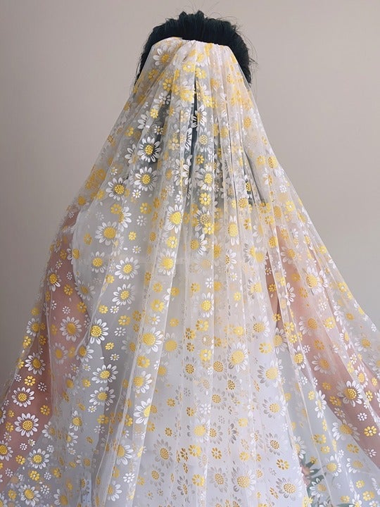 SUNFLOWER & DAISY: bridal veil, embroidered bridal veil