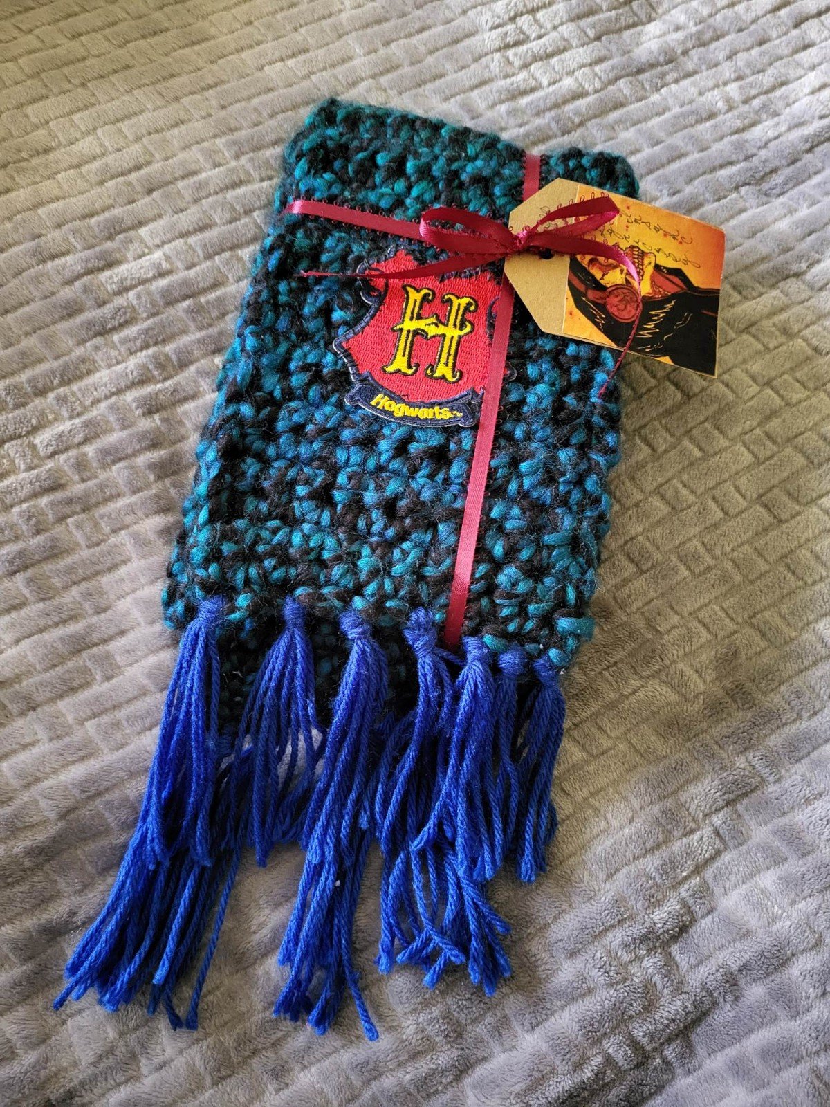 Harry Potter Homemade Crocheted Hogwarts Scarf d6mE8K7sS