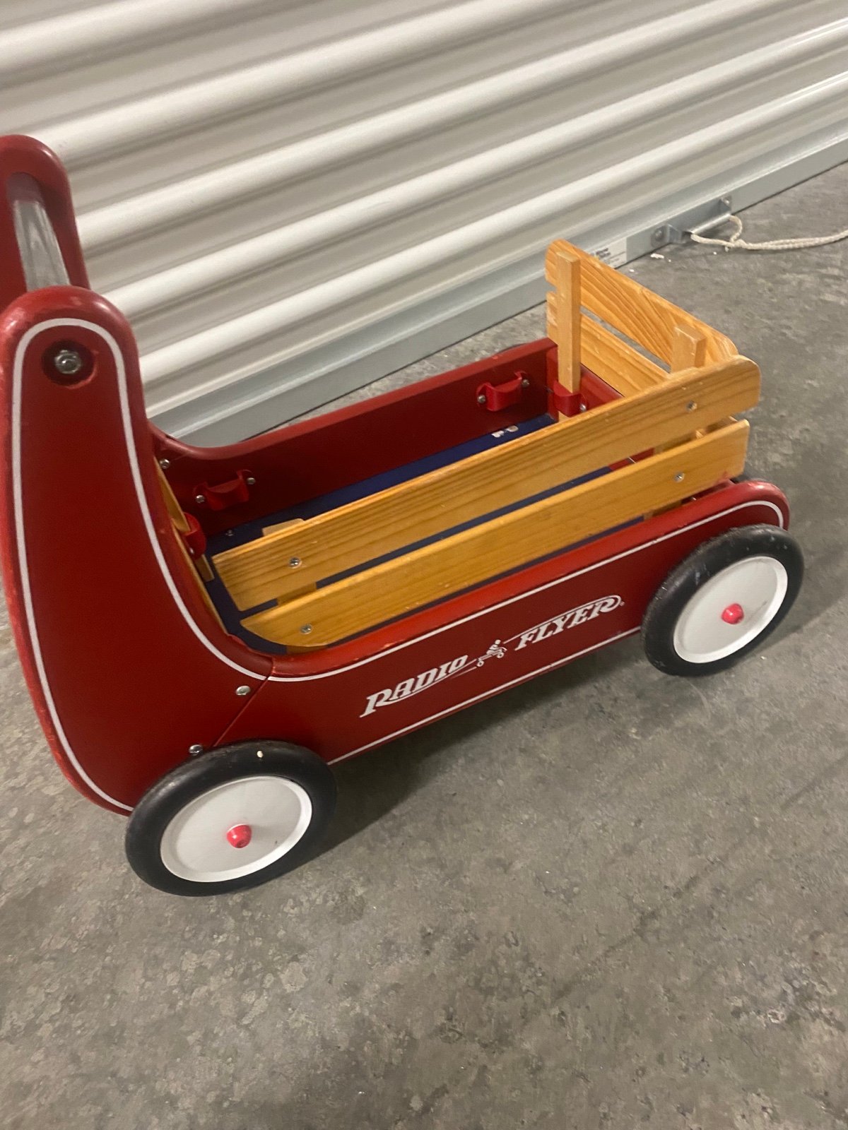 Radio Flyer Classic Walker Wagon Wood Push Red Toddler Toy  Assembled  Missing o Dat0t4H72
