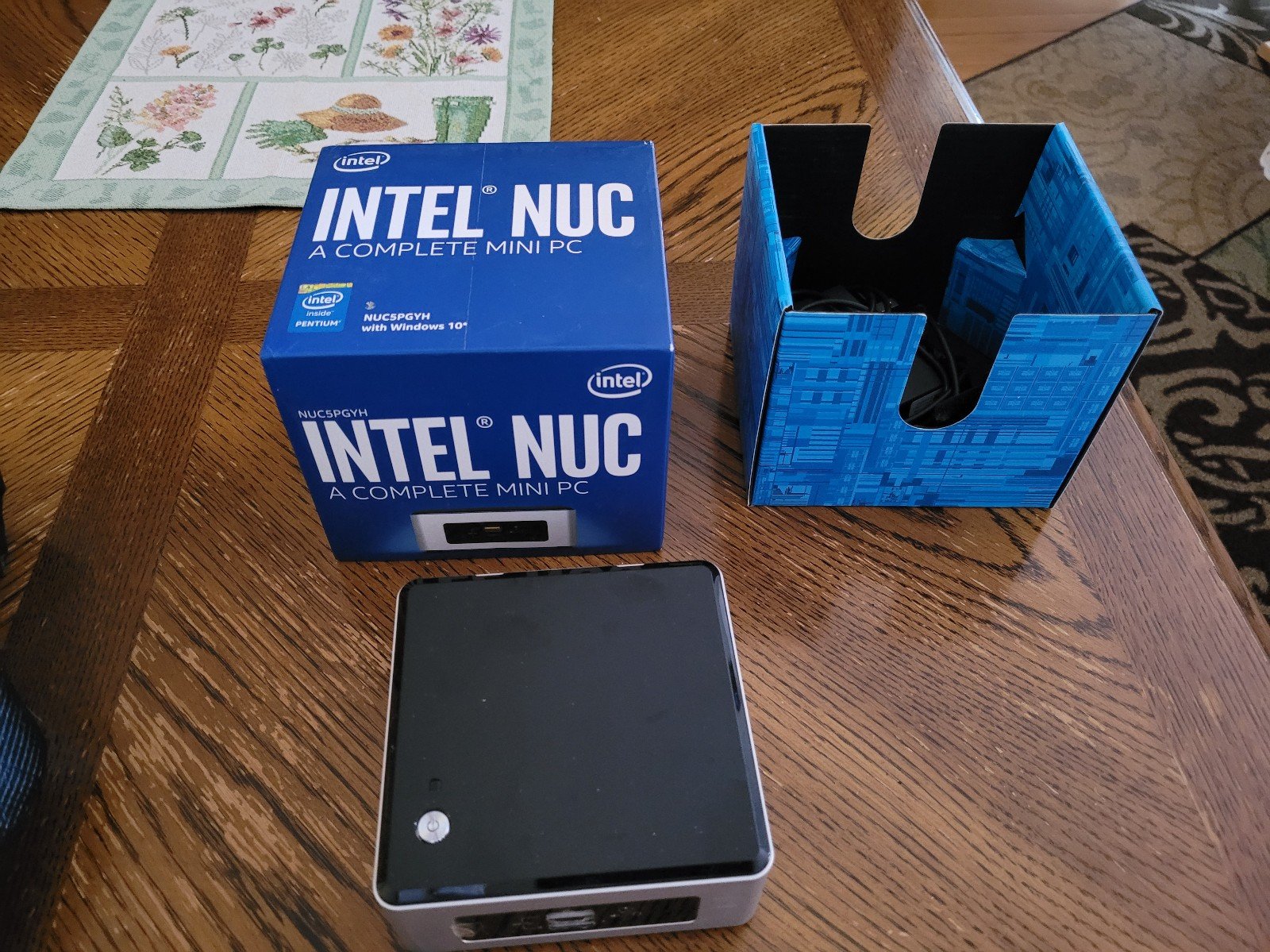 Intel Nuc Mini PC aERj5xyuV