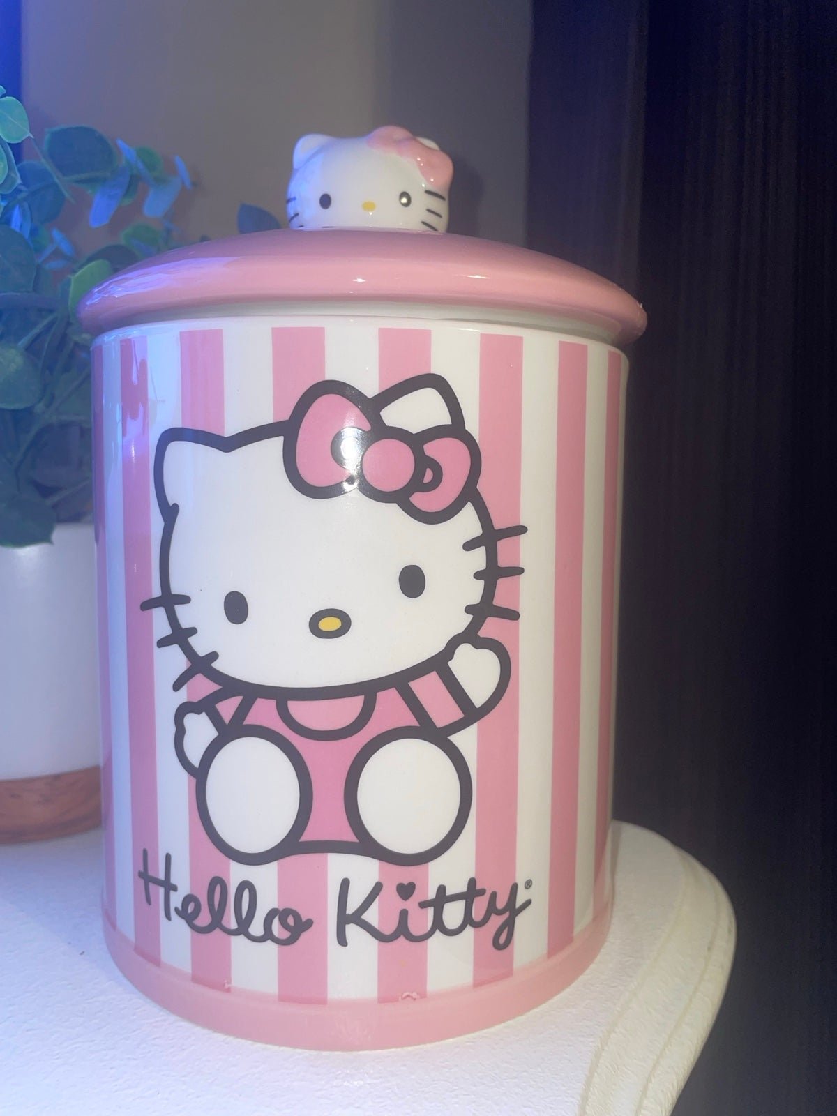 NWT Hello Kitty cookie jar ETOKLlXAh