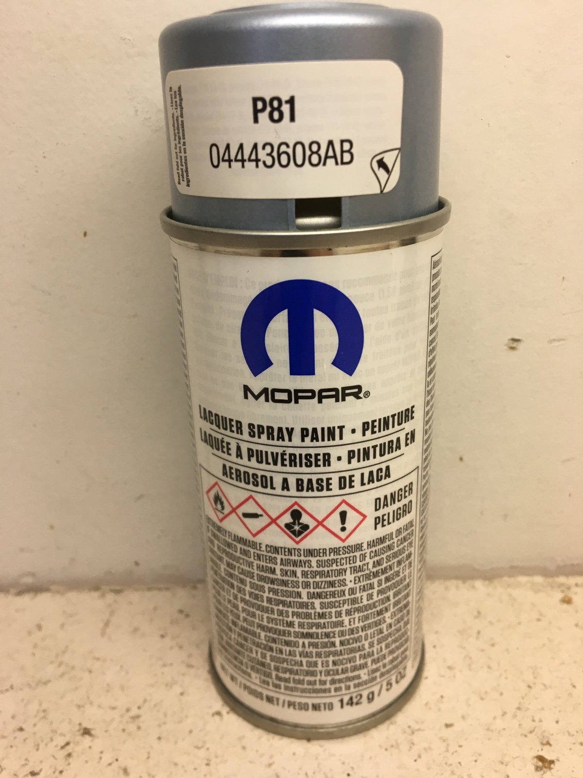 Mopar P81 factory touch up spray paint fy7xNzysj