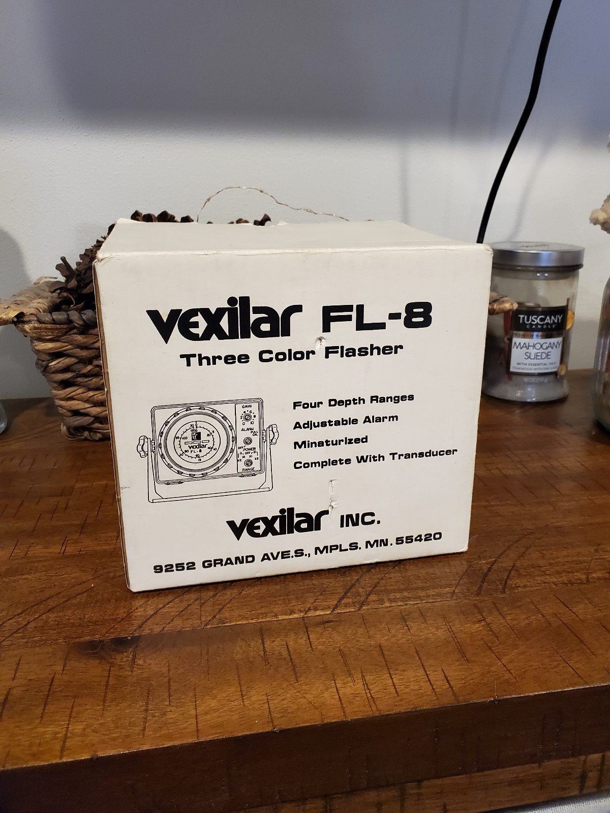 Vexilar FL-8 Three Color Flasher w Transducer e4weUw53x