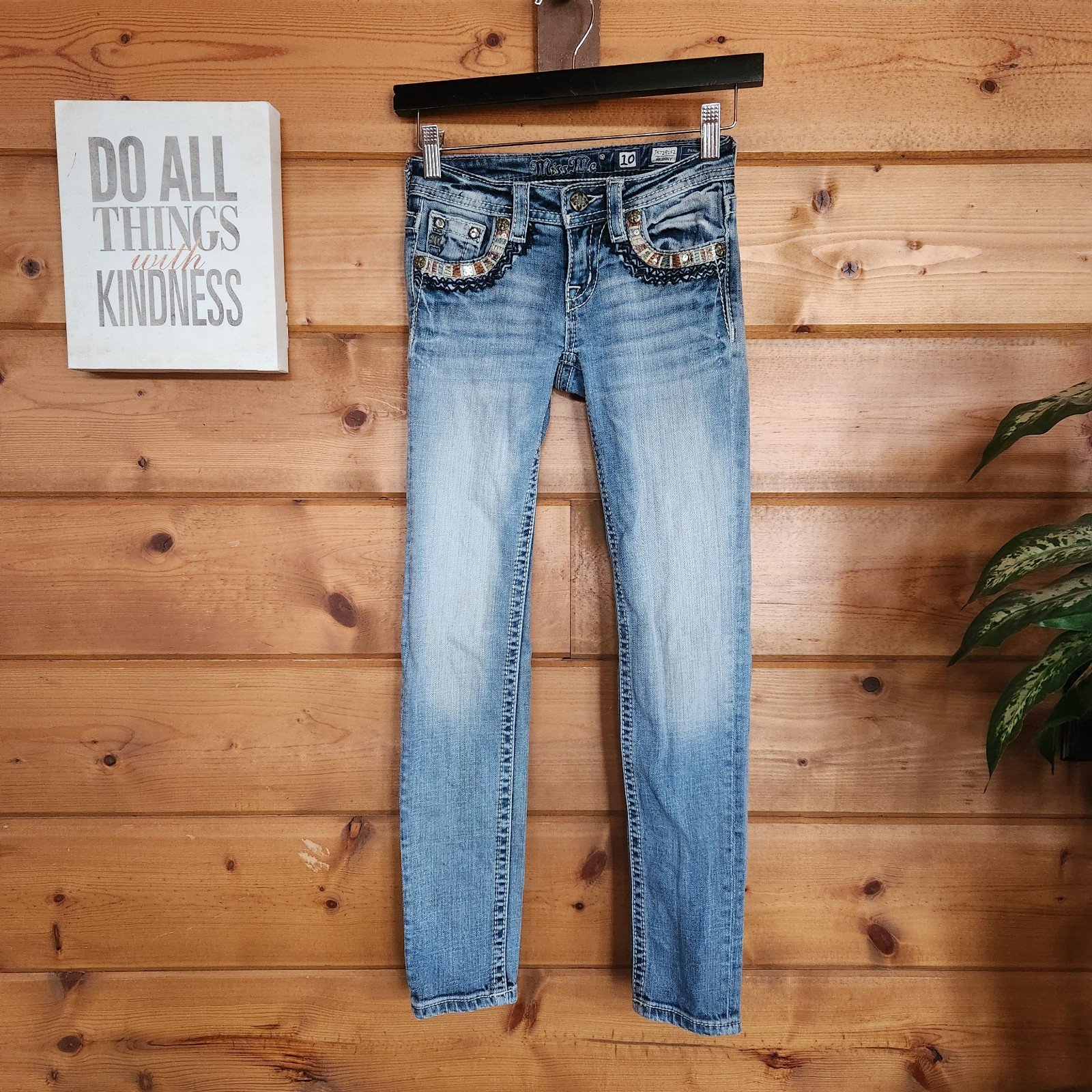 Miss Me Girls Skinny Jeans Sequin Embroidered Flap Stretch Denim Boho Sz 10 X27