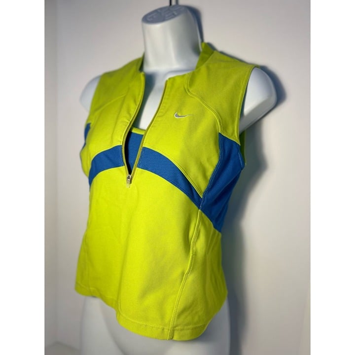 Nike Women´s 1/2 Zip Neon Yellow/Blue Workout Tank Top Shirt Built in Bra Size M F063R1Rtg