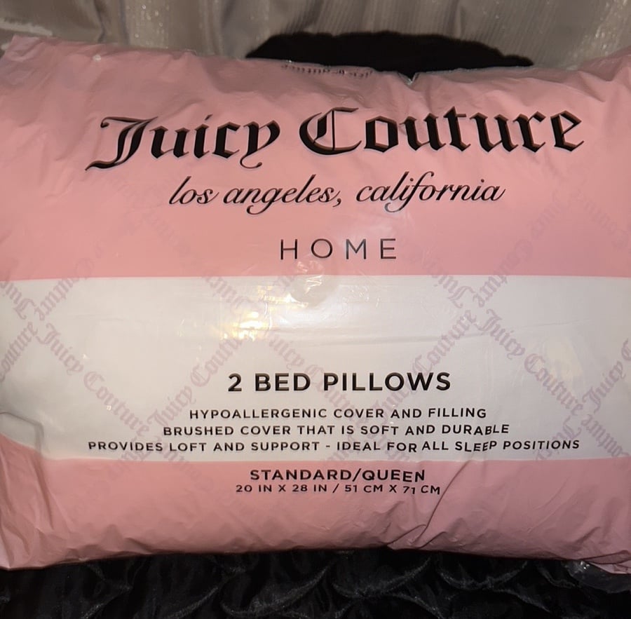Juicy Couture sheet set and pillows eMojjIw4R