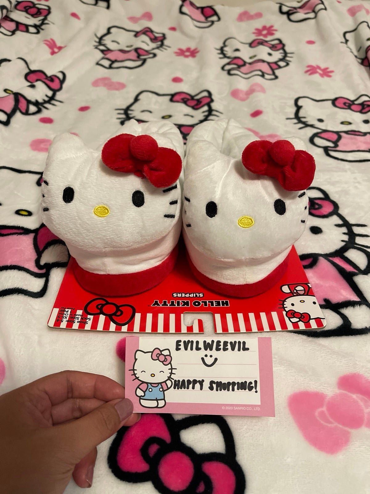 Hello Kitty Slippers 4Zntiuoc5